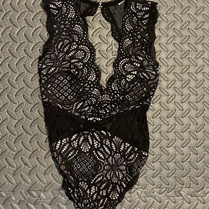 Small Black bodysuit